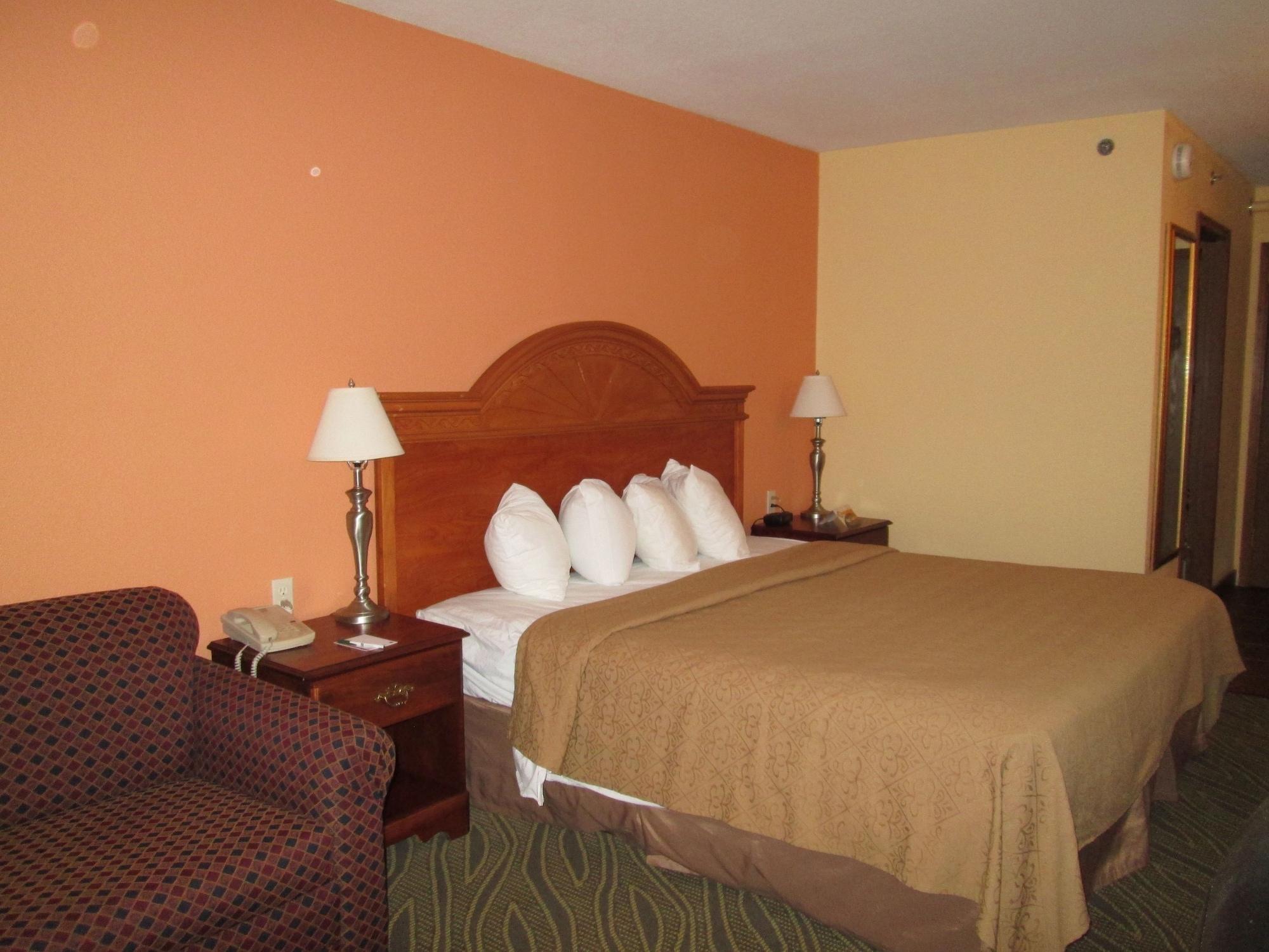 Quality Inn Gaylord Ngoại thất bức ảnh