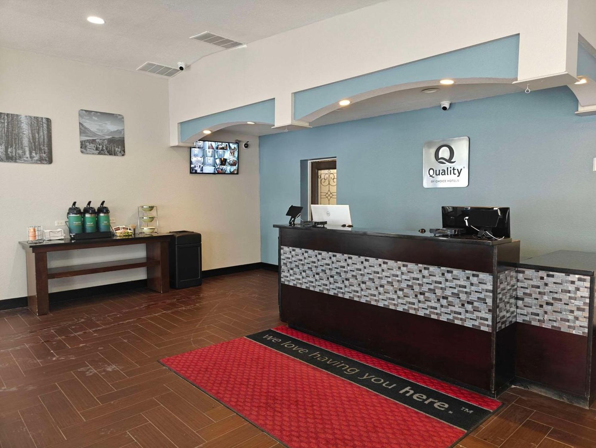 Quality Inn Gaylord Ngoại thất bức ảnh