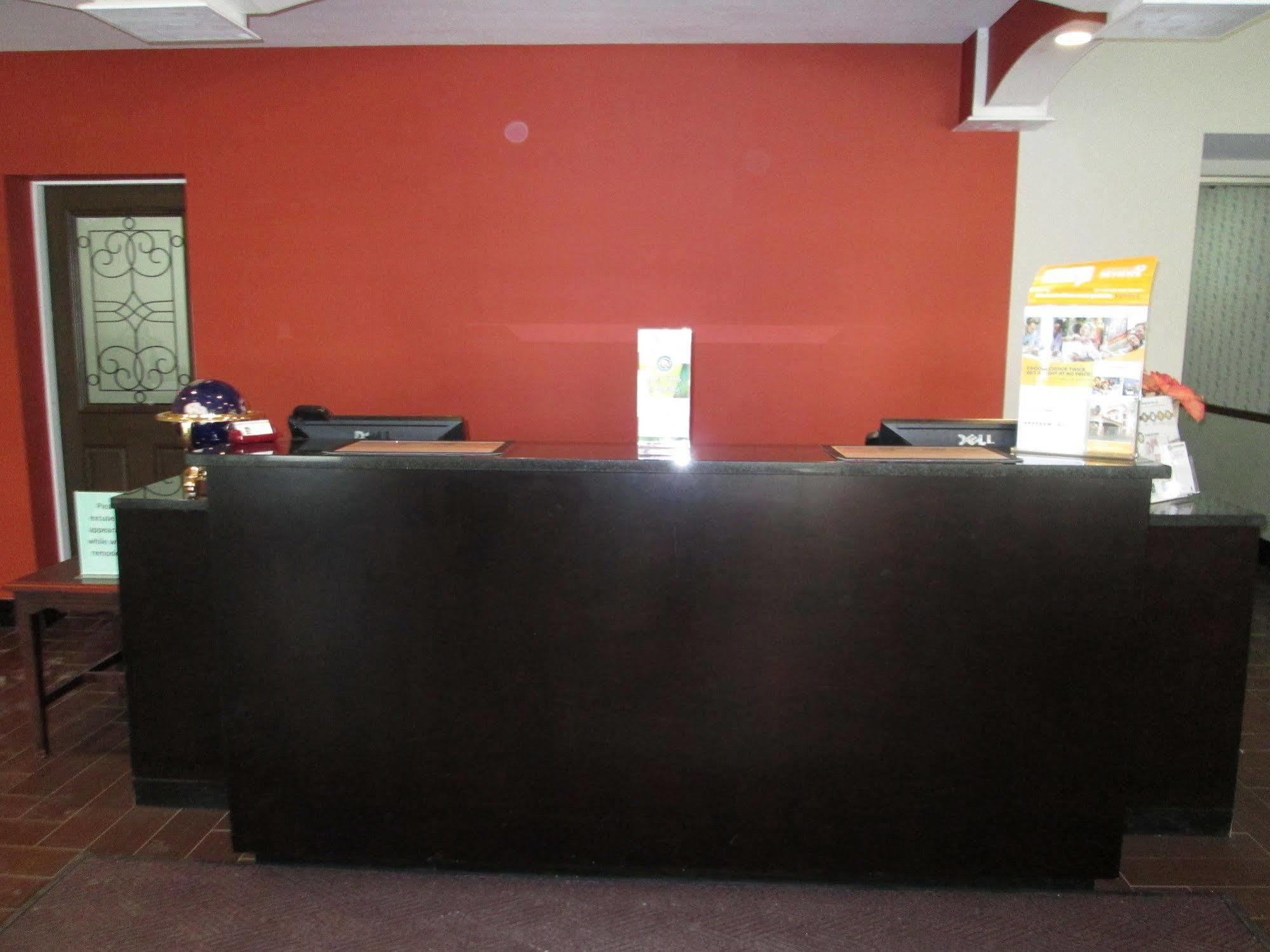 Quality Inn Gaylord Ngoại thất bức ảnh