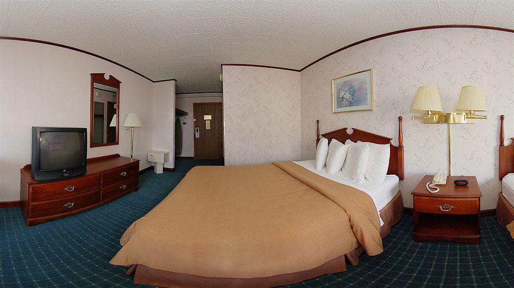 Quality Inn Gaylord Ngoại thất bức ảnh